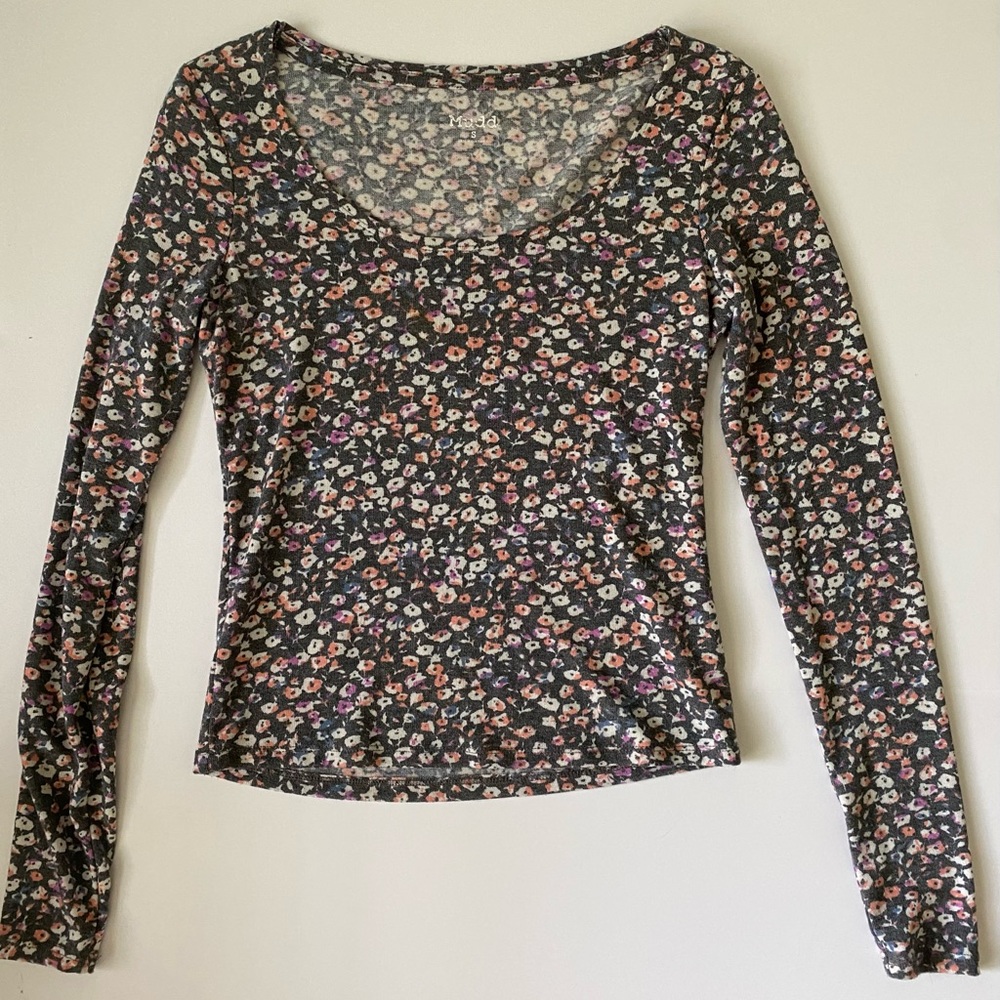 NWOT grey long sleeve crop